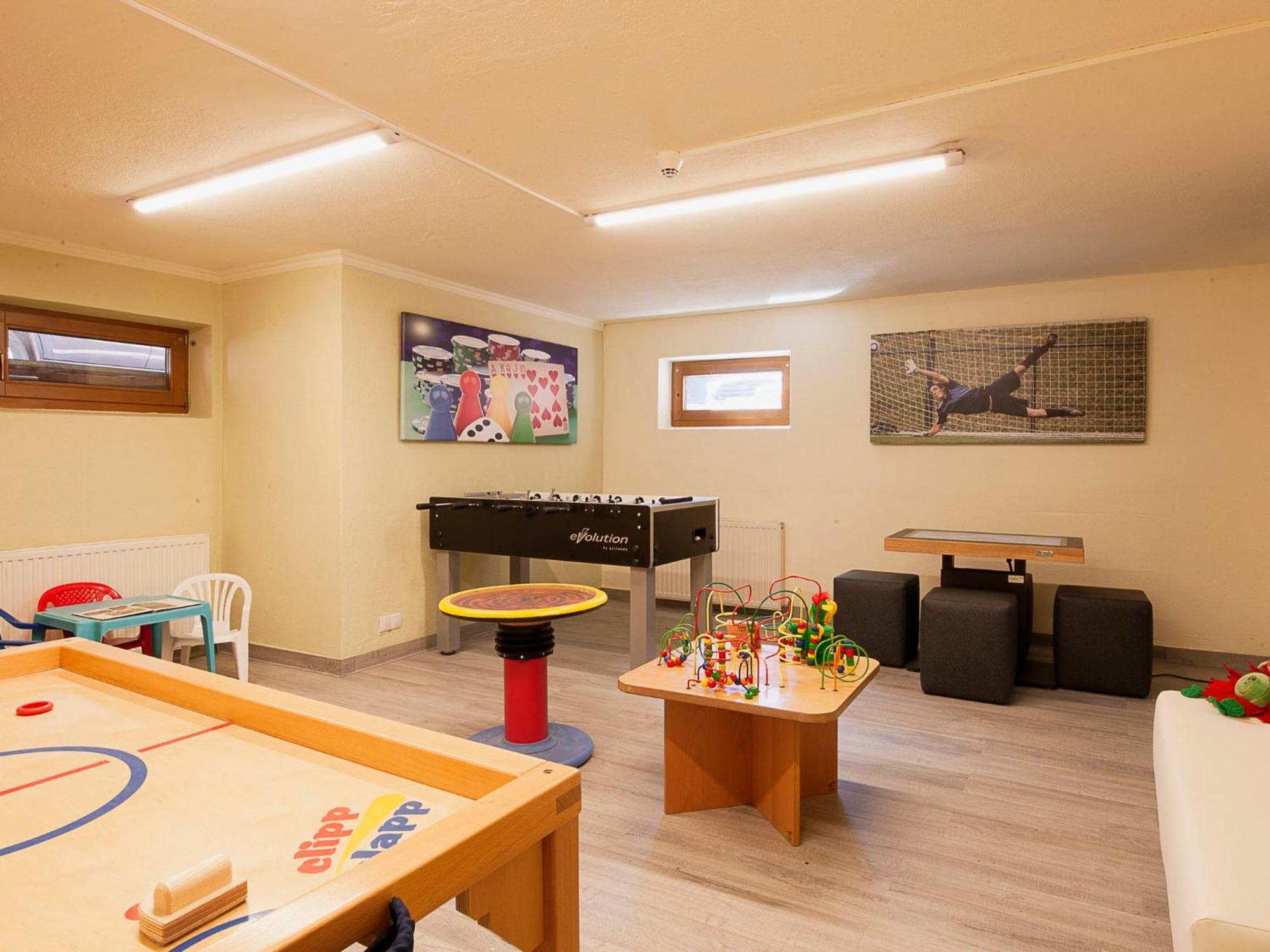 Apartment Falkner-1 By Interhome Oberlängenfeld Kültér fotó
